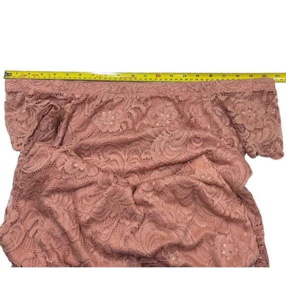 AMBIANCE‎ Stretch Lace Body-Con Off Shoulder Sheath Dress 1X Rose Above Knee EUC - Picture 16 of 16